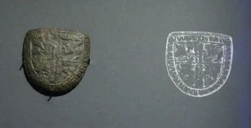 Meralworker's Grave, Bronze Plate Mold